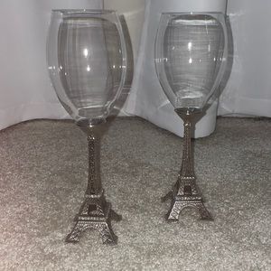 Set of 2 Eiffel Tower Wine Glasses